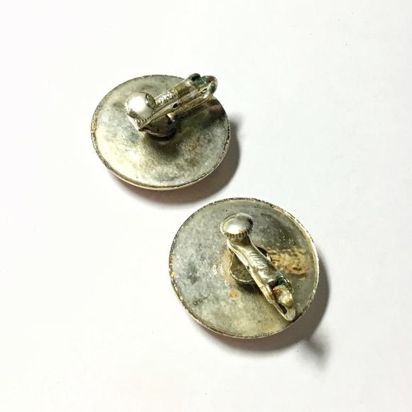 Signed Coro Large Bright Red Clip Earrings - Picture 2 of 2